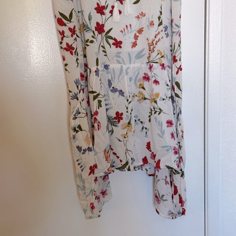 Love Stitch white Floral Flowy dress garden party summer picnic - Picture 5 of 8